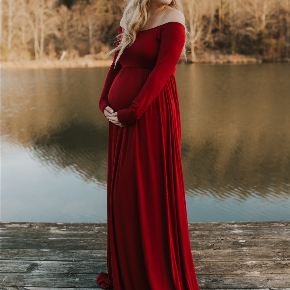 Pinkblush Maroon Off shoulder maternity maxi dress